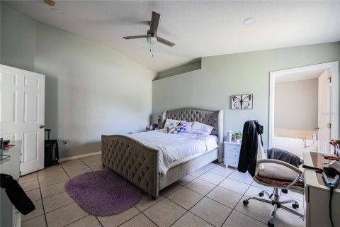Villa ou maison à vendre à Kissimmee, Floride: 4 chambres, 180.42 m2 № 2203556 - photo 18