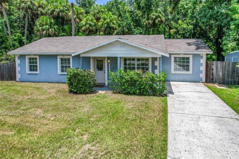 House in Plant City, Florida 4 bedrooms, 126.35 sq.m. № 1858033 - photo 4