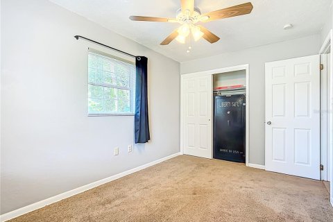 House in Plant City, Florida 4 bedrooms, 126.35 sq.m. № 1858033 - photo 20