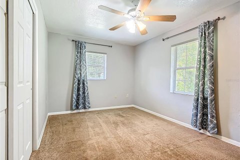 House in Plant City, Florida 4 bedrooms, 126.35 sq.m. № 1858033 - photo 24