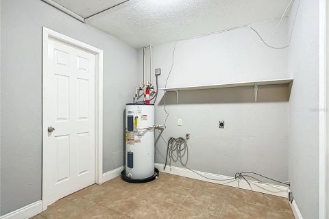 House in Plant City, Florida 4 bedrooms, 126.35 sq.m. № 1858033 - photo 30