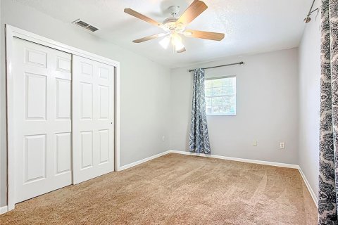 House in Plant City, Florida 4 bedrooms, 126.35 sq.m. № 1858033 - photo 25