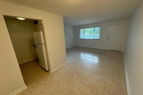 Condo in Orlando, Florida, 1 bedroom  № 2109358 - photo 5
