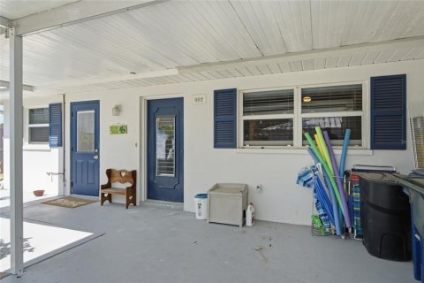 House in Nokomis, Florida 2 bedrooms, 117.06 sq.m. № 2218352 - photo 3