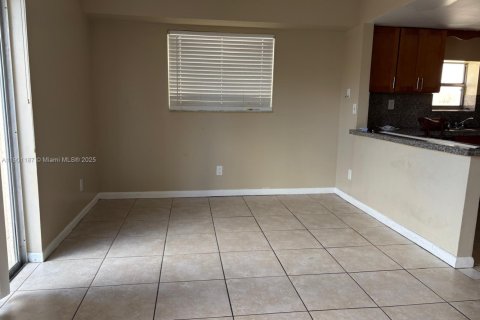 Adosado en alquiler en Davie, Florida, 3 dormitorios, 156.08 m2 № 1953561 - foto 20