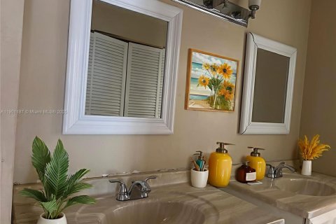 Adosado en alquiler en Davie, Florida, 3 dormitorios, 156.08 m2 № 1953561 - foto 7