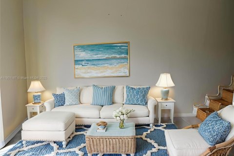 Adosado en alquiler en Davie, Florida, 3 dormitorios, 156.08 m2 № 1953561 - foto 2