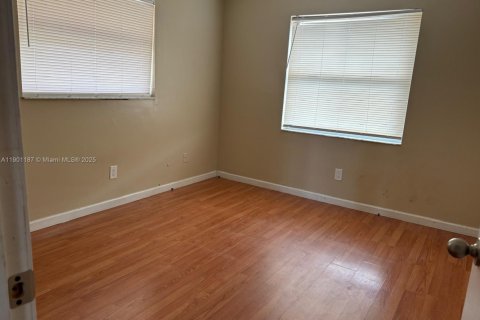 Adosado en alquiler en Davie, Florida, 3 dormitorios, 156.08 m2 № 1953561 - foto 15