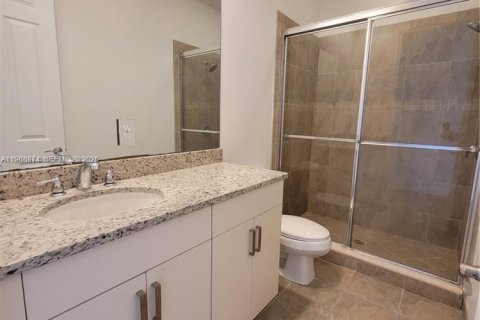 Townhouse in Coconut Creek, Florida 3 bedrooms, 122.26 sq.m. № 2031849 - photo 11