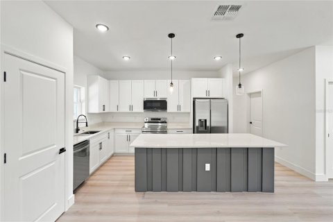 Casa en venta en Citrus Springs, Florida, 3 dormitorios, 149.57 m2 № 2416350 - foto 13