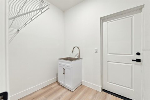 Casa en venta en Citrus Springs, Florida, 3 dormitorios, 149.57 m2 № 2416350 - foto 26