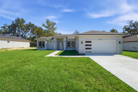 Casa en Citrus Springs, Florida 3 dormitorios, 149.57 m2 № 2416350