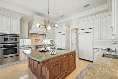 Casa en venta en Palm Coast, Florida, 4 dormitorios, 713.68 m2 № 1871110 - foto 8