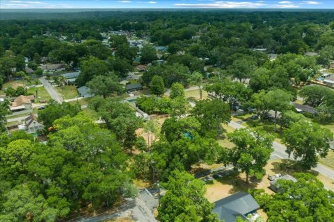 House in Ocala, Florida 3 bedrooms, 106.28 sq.m. № 2100919 - photo 27