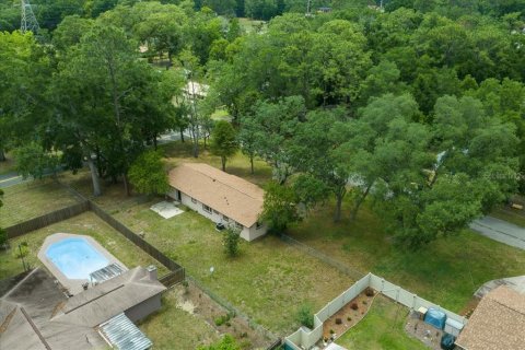 House in Ocala, Florida 3 bedrooms, 106.28 sq.m. № 2100919 - photo 30