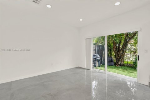 Touwnhouse à louer à Homestead, Floride: 3 chambres, 140.19 m2 № 1848913 - photo 9