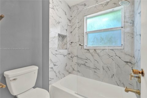 Adosado en alquiler en Homestead, Florida, 3 dormitorios, 140.19 m2 № 1848913 - foto 21
