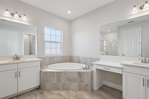 Villa ou maison à vendre à Spring Hill, Floride: 3 chambres, 242.2 m2 № 1365991 - photo 15