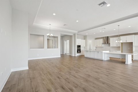 Villa ou maison à vendre à Spring Hill, Floride: 3 chambres, 242.2 m2 № 1365991 - photo 4
