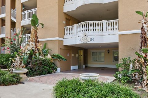Condo in Four Corners, Florida, 3 bedrooms  № 2231592 - photo 13