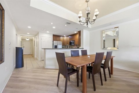 Condo in Four Corners, Florida, 3 bedrooms  № 2231592 - photo 24