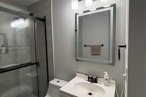 Villa ou maison à louer à Cutler Bay, Floride: 1 chambre, 127.55 m2 № 1996384 - photo 8