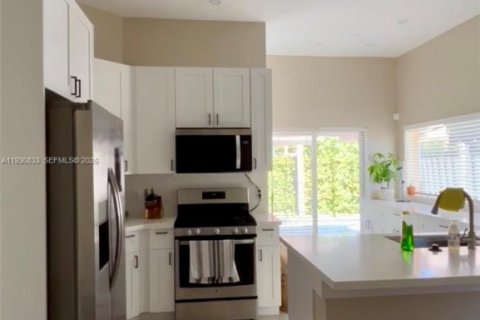 Villa ou maison à Cutler Bay, Floride 1 chambre, 127.55 m2 № 1996384