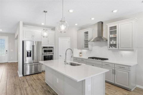 House in Bradenton, Florida 5 bedrooms, 344.02 sq.m. № 2102235 - photo 26