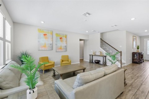 House in Bradenton, Florida 5 bedrooms, 344.02 sq.m. № 2102235 - photo 25