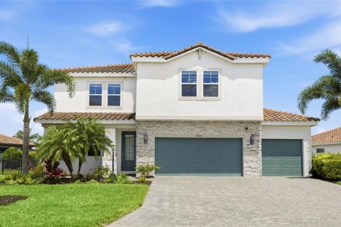 House in Bradenton, Florida 5 bedrooms, 344.02 sq.m. № 2102235 - photo 14