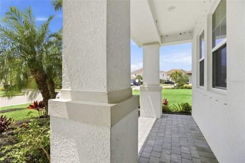 House in Bradenton, Florida 5 bedrooms, 344.02 sq.m. № 2102235 - photo 18