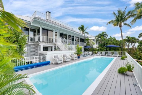 Купить виллу или дом в Каптива, Флорида 9 комнат, 464.51м2, № 2099169 - фото 6