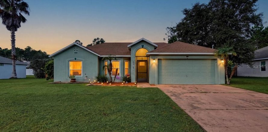 Villa ou maison à Palm Coast, Floride 4 chambres, 160.72 m2 № 2434903
