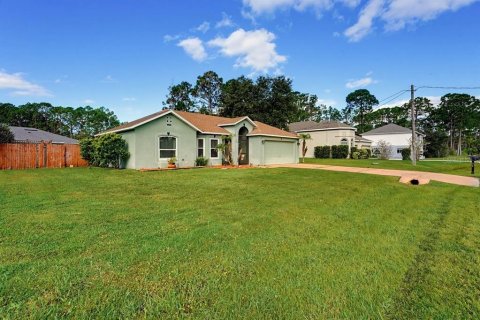 Villa ou maison à vendre à Palm Coast, Floride: 4 chambres, 160.72 m2 № 2434903 - photo 4