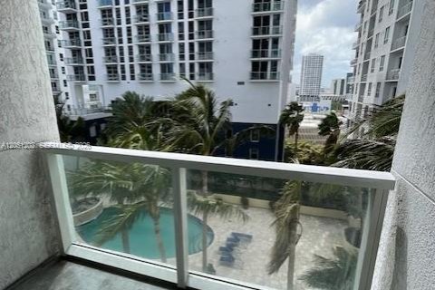 Copropriété à louer à Miami, Floride: 1 chambre, 91.88 m2 № 2192838 - photo 20