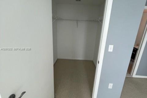 Copropriété à louer à Miami, Floride: 1 chambre, 91.88 m2 № 2192838 - photo 13