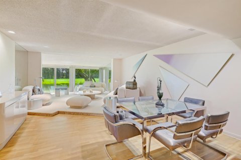 Condo in Lake Worth, Florida, 3 bedrooms № 2260346 - photo 8
