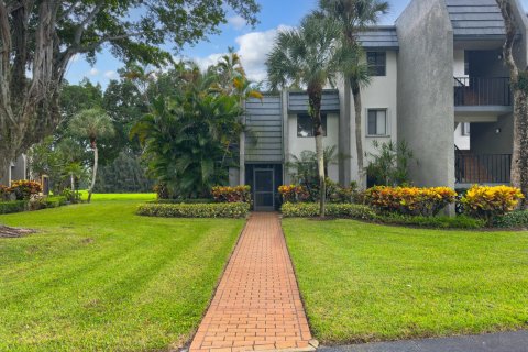 Condo in Lake Worth, Florida, 3 bedrooms № 2260346