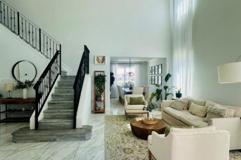 Villa ou maison à vendre à Weston, Floride: 5 chambres, 294.5 m2 № 2270643 - photo 29