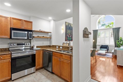 Copropriété à louer à Tampa, Floride: 1 chambre, 89.84 m2 № 2396627 - photo 6