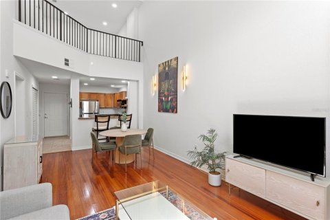 Copropriété à louer à Tampa, Floride: 1 chambre, 89.84 m2 № 2396627 - photo 7