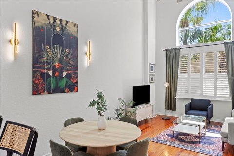 Copropriété à louer à Tampa, Floride: 1 chambre, 89.84 m2 № 2396627 - photo 4