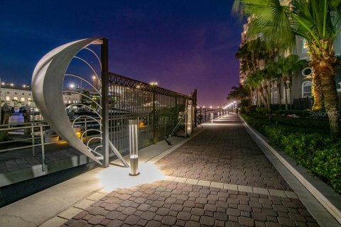 Copropriété à louer à Tampa, Floride: 1 chambre, 89.84 m2 № 2396627 - photo 28
