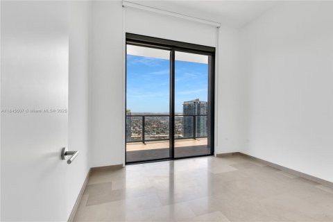 Copropriété à vendre à Miami, Floride: 2 chambres, 113.25 m2 № 1942147 - photo 15