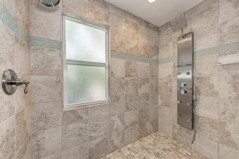 House in Sarasota, Florida 2 bedrooms, 157.47 sq.m. № 1283011 - photo 27