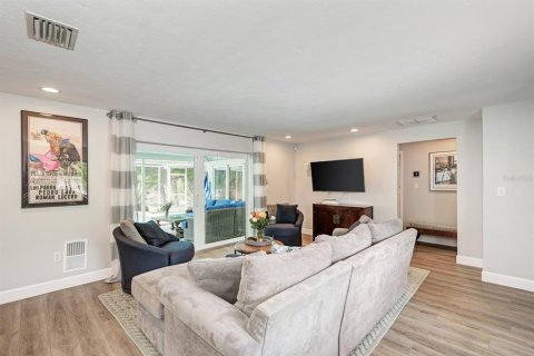 Casa en alquiler en Sarasota, Florida, 2 dormitorios, 157.47 m2 № 1283011 - foto 7