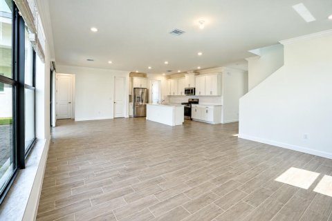 Villa ou maison à louer à Port St. Lucie, Floride: 4 chambres, 238.76 m2 № 2417163 - photo 14
