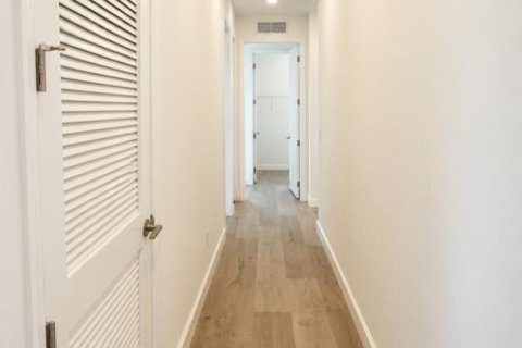 Villa ou maison à louer à Port St. Lucie, Floride: 4 chambres, 238.76 m2 № 2417163 - photo 25