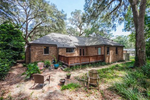 House in Gainesville, Florida 3 bedrooms, 199.65 sq.m. № 2334312 - photo 20
