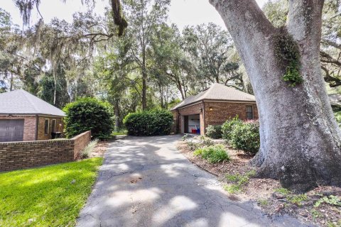 House in Gainesville, Florida 3 bedrooms, 199.65 sq.m. № 2334312 - photo 10